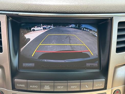 Used 2014 Lexus LX 570 4WD image 25