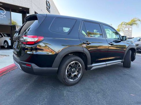 Used 2024 Honda Pilot EX-L image 5