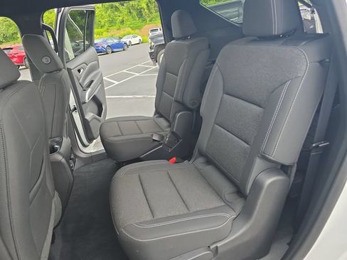 Used 2024 Chevrolet Traverse LT w/ LPO, Floor Liner Package FWD image 19