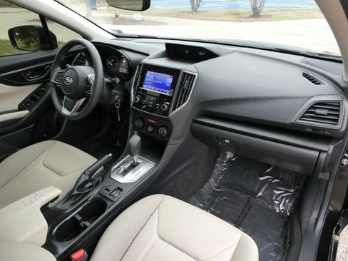 Used 2023 Subaru Impreza 2.0i Premium image 28