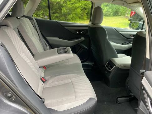 Used 2024 Subaru Outback Premium AWD/4WD image 31