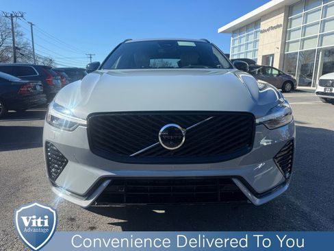 New 2026 Volvo XC60 B5 Plus w/ Protection Package Premier image 3
