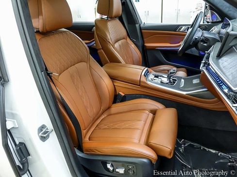 Used 2025 BMW ALPINA XB7 ALPINA XB7 image 38