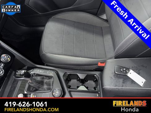 Used 2024 Volkswagen Taos SE image 22