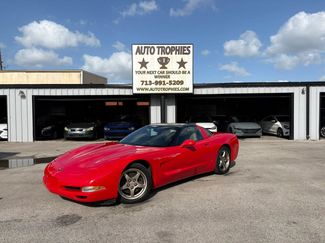 Used 2000 Chevrolet Corvette Coupe w/ Memory Pkg RWD video 1