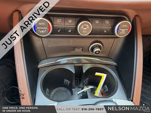 Used 2019 Alfa Romeo Stelvio Ti Sport w/ Quick Order Package 22S Sport AWD/4WD image 23