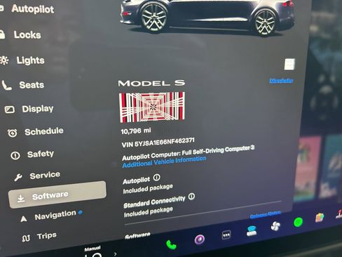 Used 2022 Tesla Model S Plaid image 57