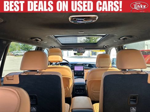 Used 2025 Jeep Grand Cherokee L Summit AWD/4WD image 43