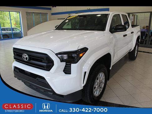 Used 2024 Toyota Tacoma SR AWD/4WD image 1