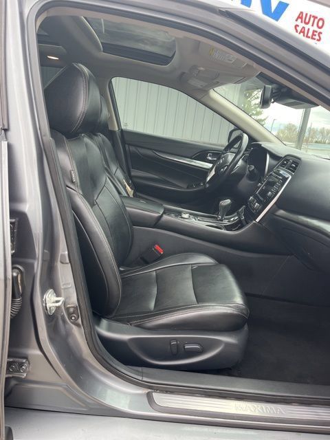 Used 2020 Nissan Maxima 3.5 SL w/ Floor Mat Group FWD image 36