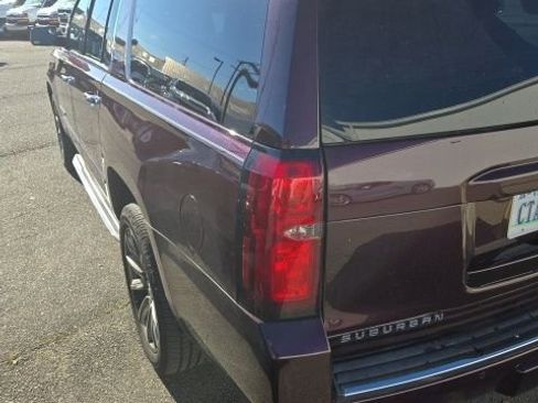 Used 2017 Chevrolet Suburban Premier image 3