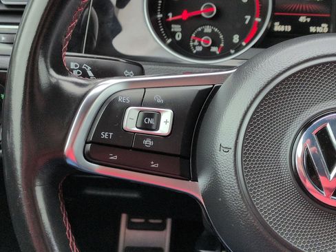 Used 2019 Volkswagen GTI SE w/ SE Experience Package image 17