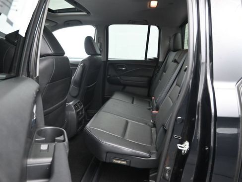Used 2018 Honda Ridgeline RTL-E image 25