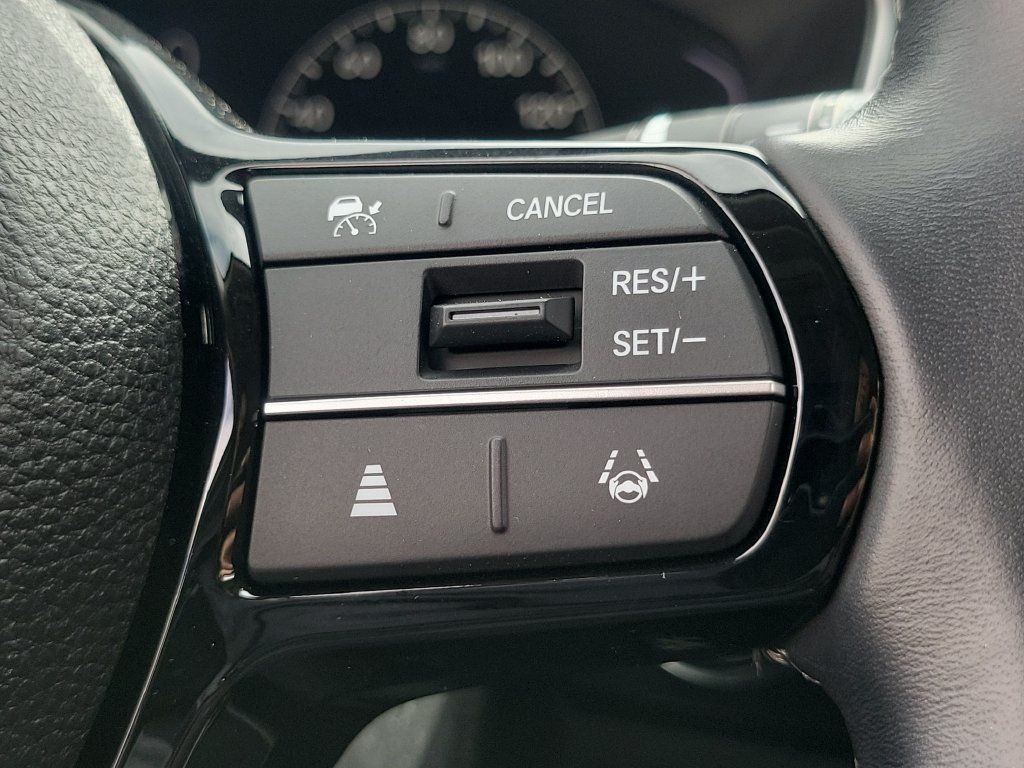 Certified 2024 Honda Civic EX-L image 24