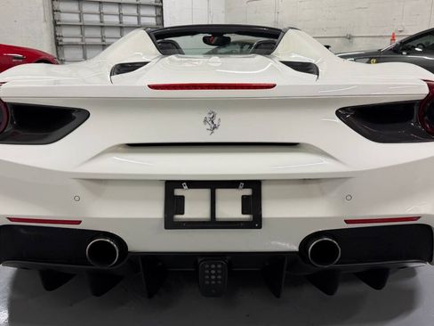 Used 2019 Ferrari 488 Spider RWD image 24