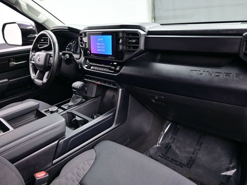 Used 2023 Toyota Tundra SR5 w/ SR5 Convenience Package AWD/4WD image 15
