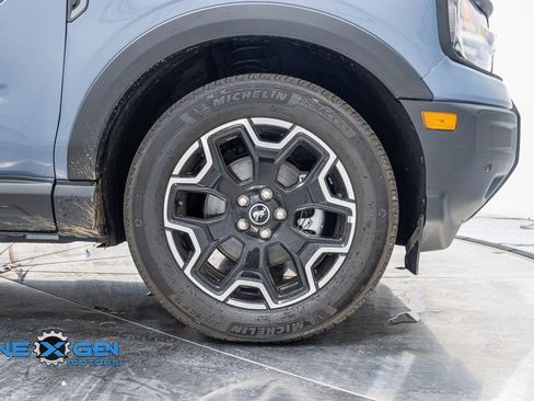 Used 2025 Ford Bronco Sport Outer Banks w/ Outer Banks Tech Package+ image 40