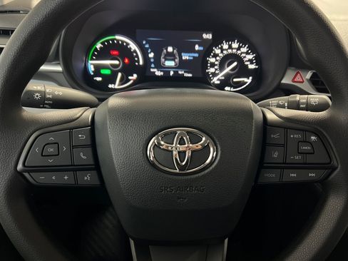 New 2026 Toyota Sienna LE FWD image 26