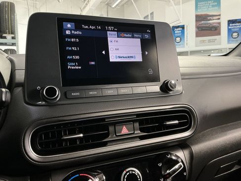 Used 2023 Hyundai Kona SEL image 19