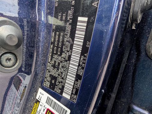 Used 2022 Toyota Highlander XLE FWD image 42