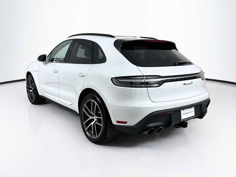 Certified 2026 Porsche Macan S AWD/4WD image 3