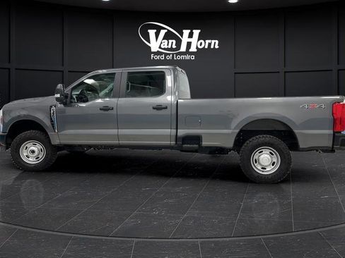 Used 2025 Ford F350 XL w/ XL Off-Road Package AWD/4WD image 4