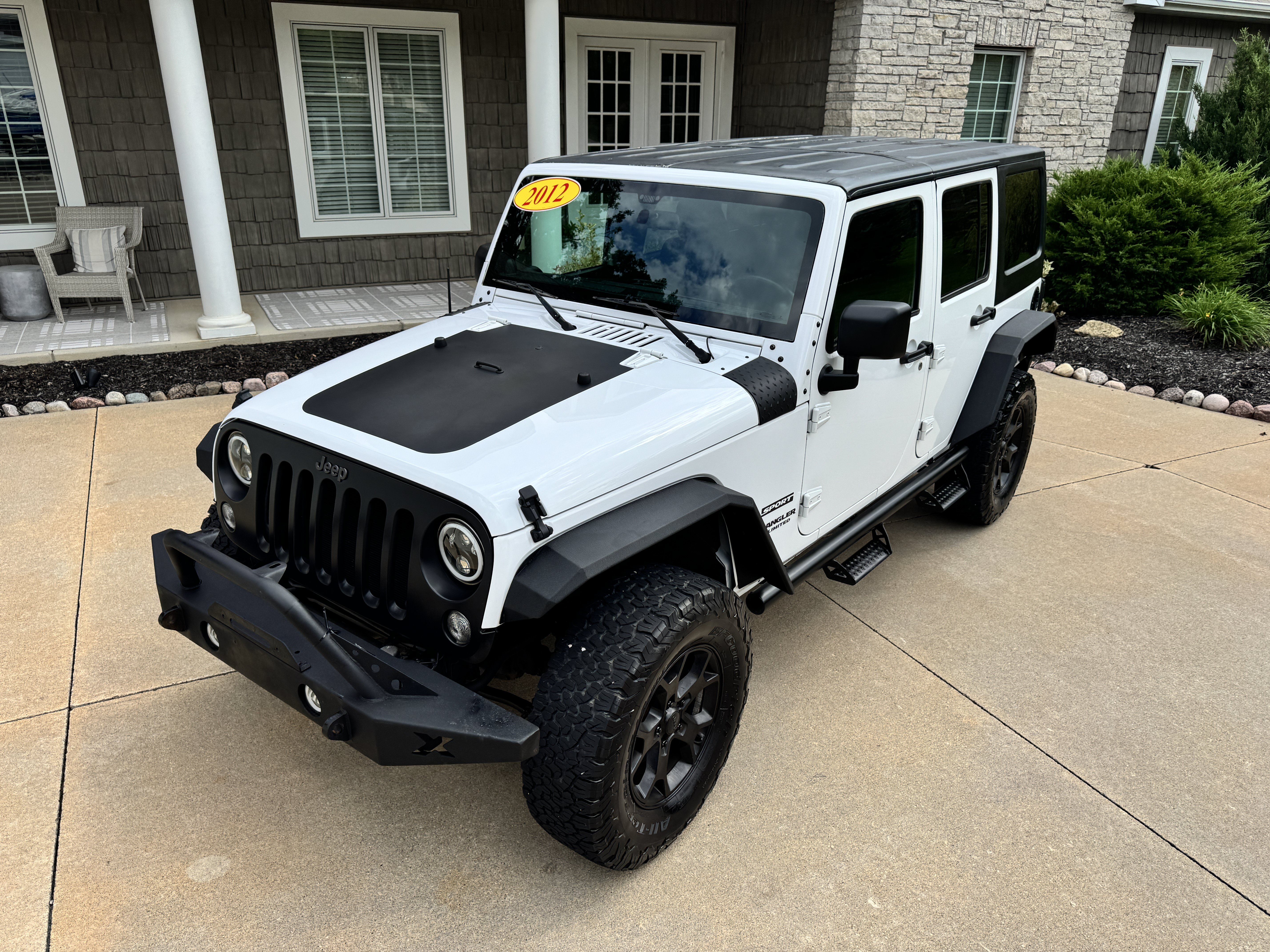 Used 2012 Jeep Wrangler Unlimited Sport AWD/4WD image 27
