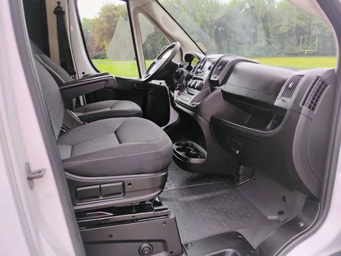 Used 2017 RAM ProMaster 1500 image 10