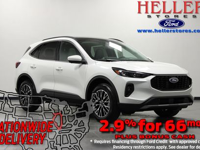 New 2025 Ford Escape SE