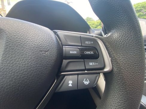 Used 2020 Honda Accord EX image 20