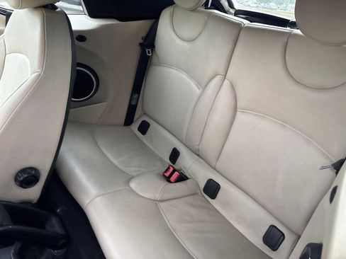 Used 2011 MINI Cooper Convertible FWD image 13