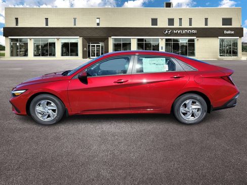 New 2026 Hyundai Elantra SE FWD image 6