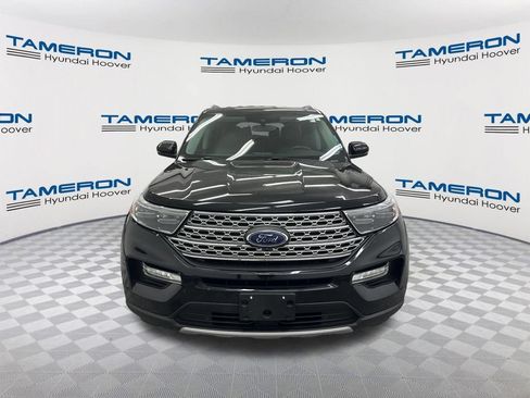 Used 2021 Ford Explorer Limited w/ Equipment Group 301A AWD/4WD image 8