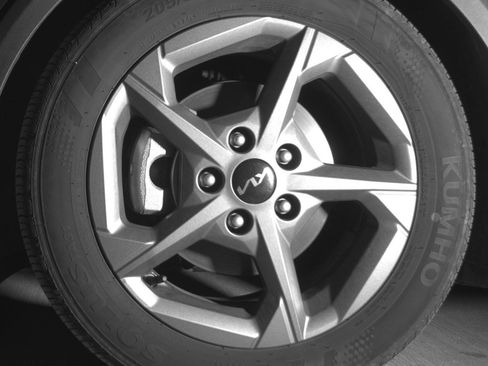 Used 2025 Kia K4 FWD image 12