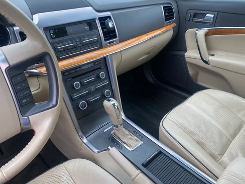 Used 2010 Lincoln MKZ FWD image 22