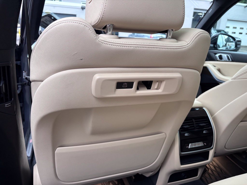 Used 2021 BMW X5 xDrive45e AWD/4WD image 19