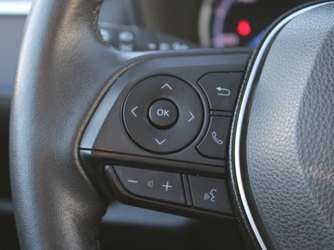 Used 2021 Toyota RAV4 XSE image 11