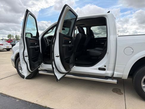 Used 2013 RAM 1500 Laramie w/ Convenience Group AWD/4WD image 17