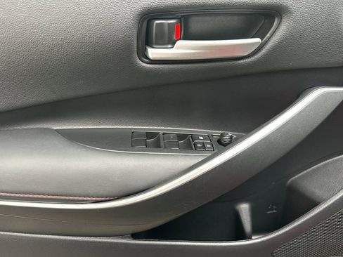 Used 2023 Toyota Corolla SE image 11