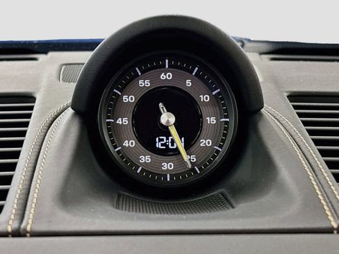 Used 2026 Porsche 911 GT3 RWD image 19