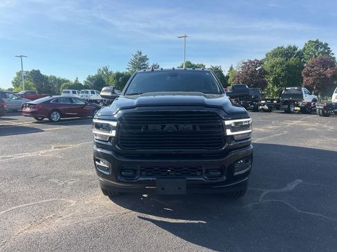 Used 2021 RAM 2500 Laramie AWD/4WD image 3