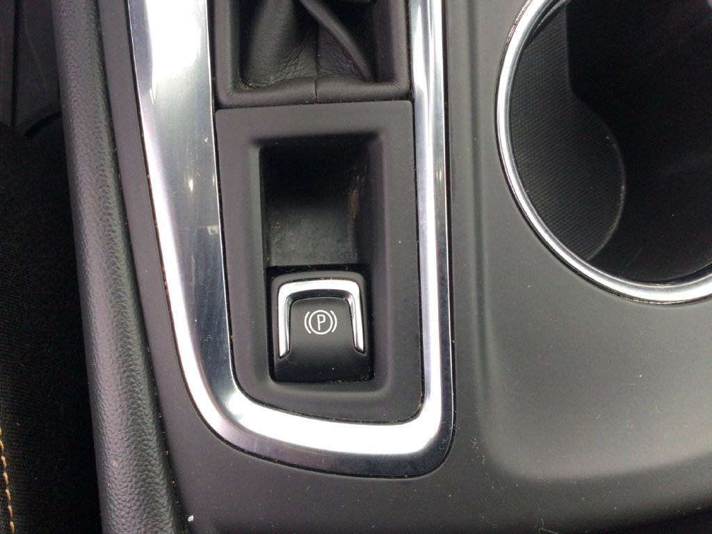 Used 2024 Chevrolet Equinox LT w/ LPO, Floor Liner Package FWD image 26