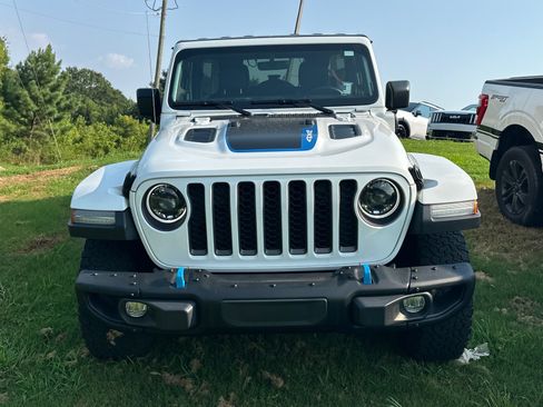 Used 2023 Jeep Wrangler Unlimited Rubicon 4xe w/ Steel Bumper Group AWD/4WD image 2