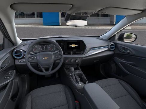 New 2026 Chevrolet Trax LS FWD image 15
