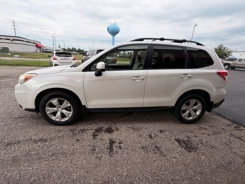 Used 2015 Subaru Forester 2.5i Premium AWD/4WD image 7