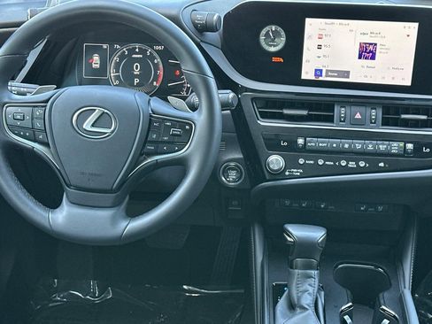 Certified 2025 Lexus ES 350 w/ Premium Package FWD image 27