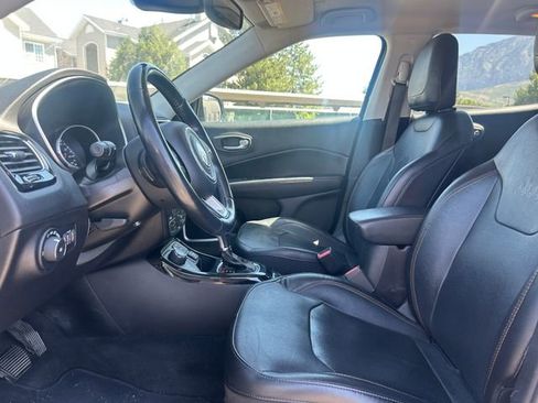 Used 2020 Jeep Compass Limited AWD/4WD image 24