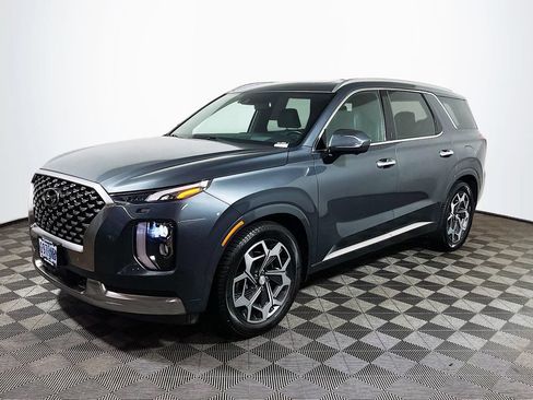 Used 2022 Hyundai Palisade Calligraphy w/ Cargo Package AWD/4WD image 3