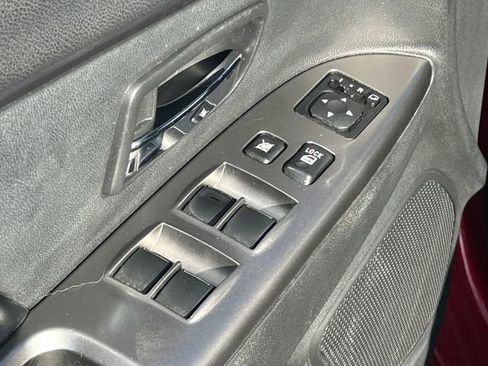 Used 2024 Mitsubishi Outlander Sport SE image 28