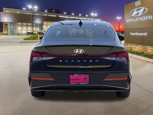 Certified 2026 Hyundai Elantra Sport FWD image 8